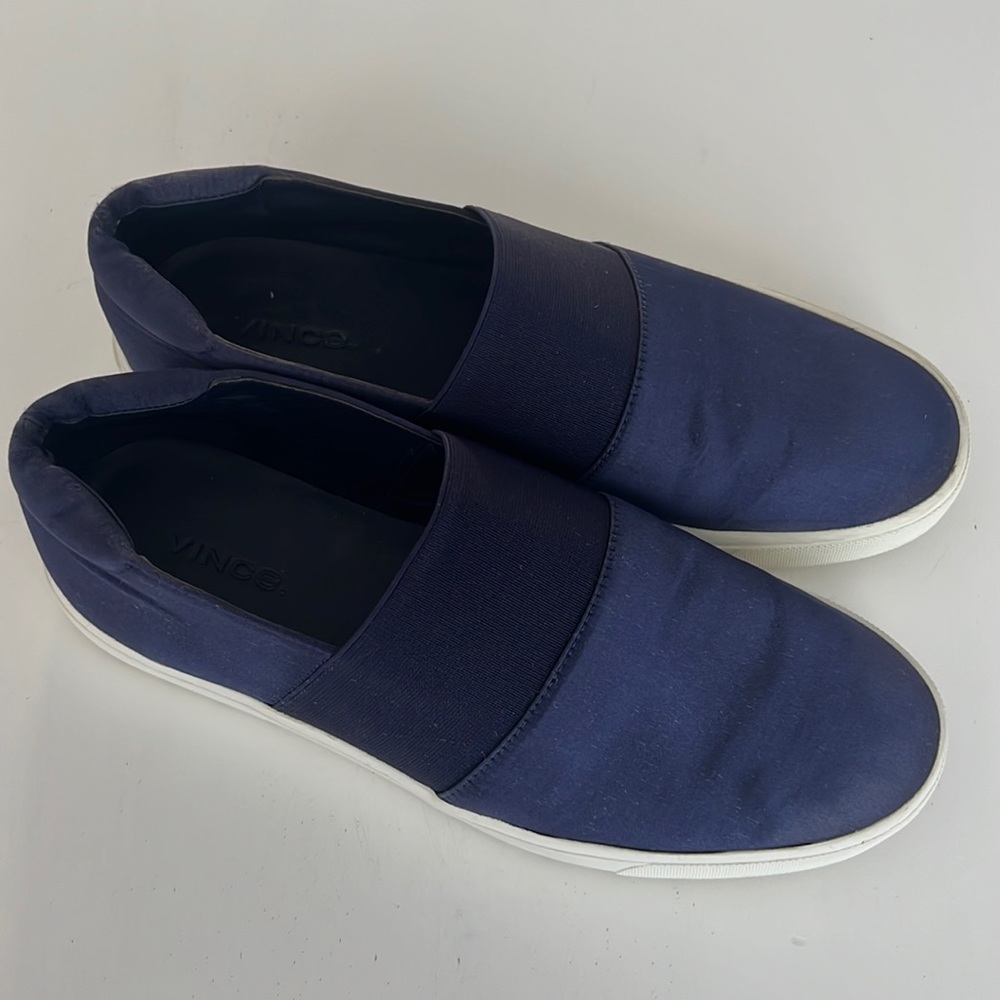 Vince Satin Corbin Slip On Sneakers Size 7.5 EU 37 Navy Blue